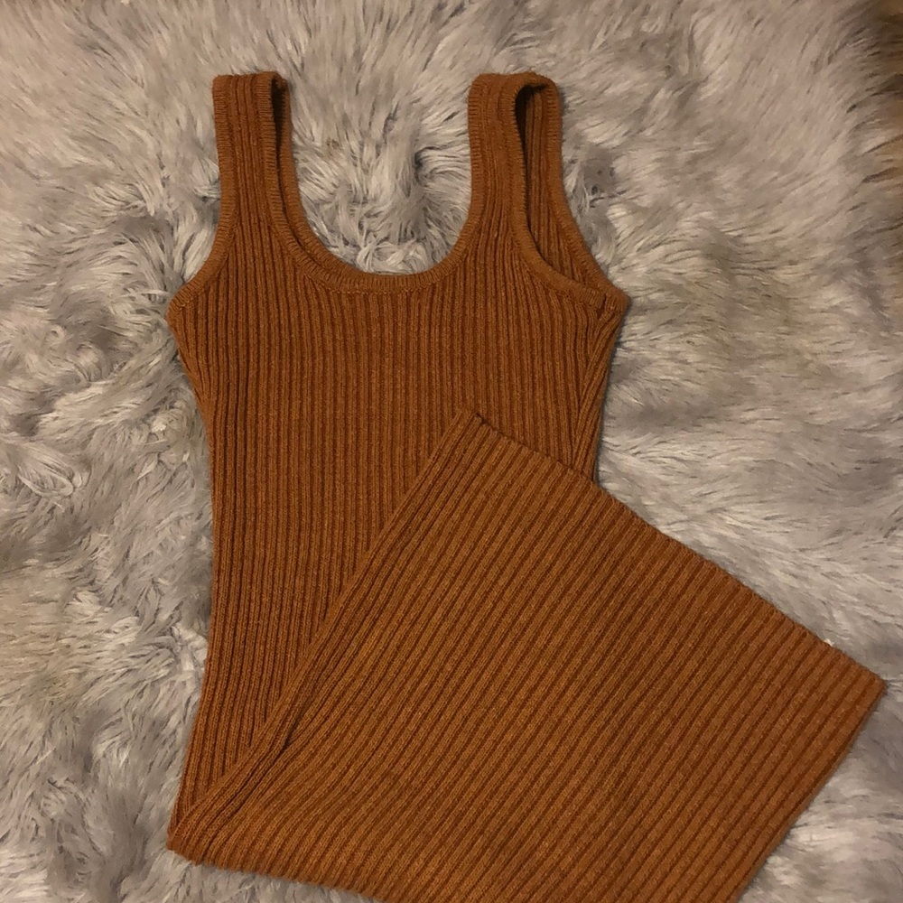 Brown knitted dress